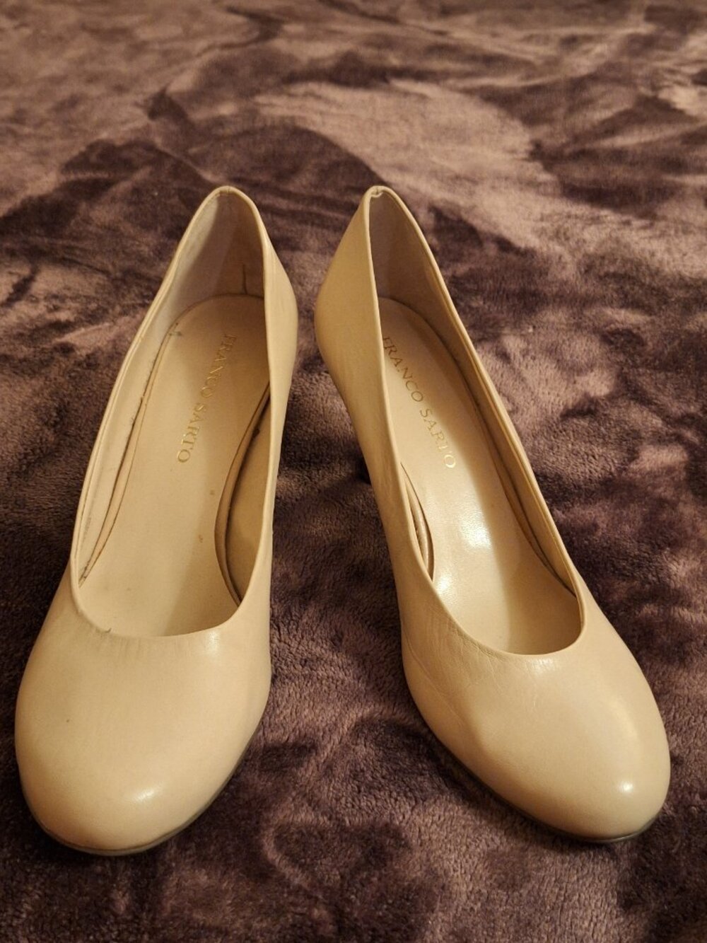 Ladies heels